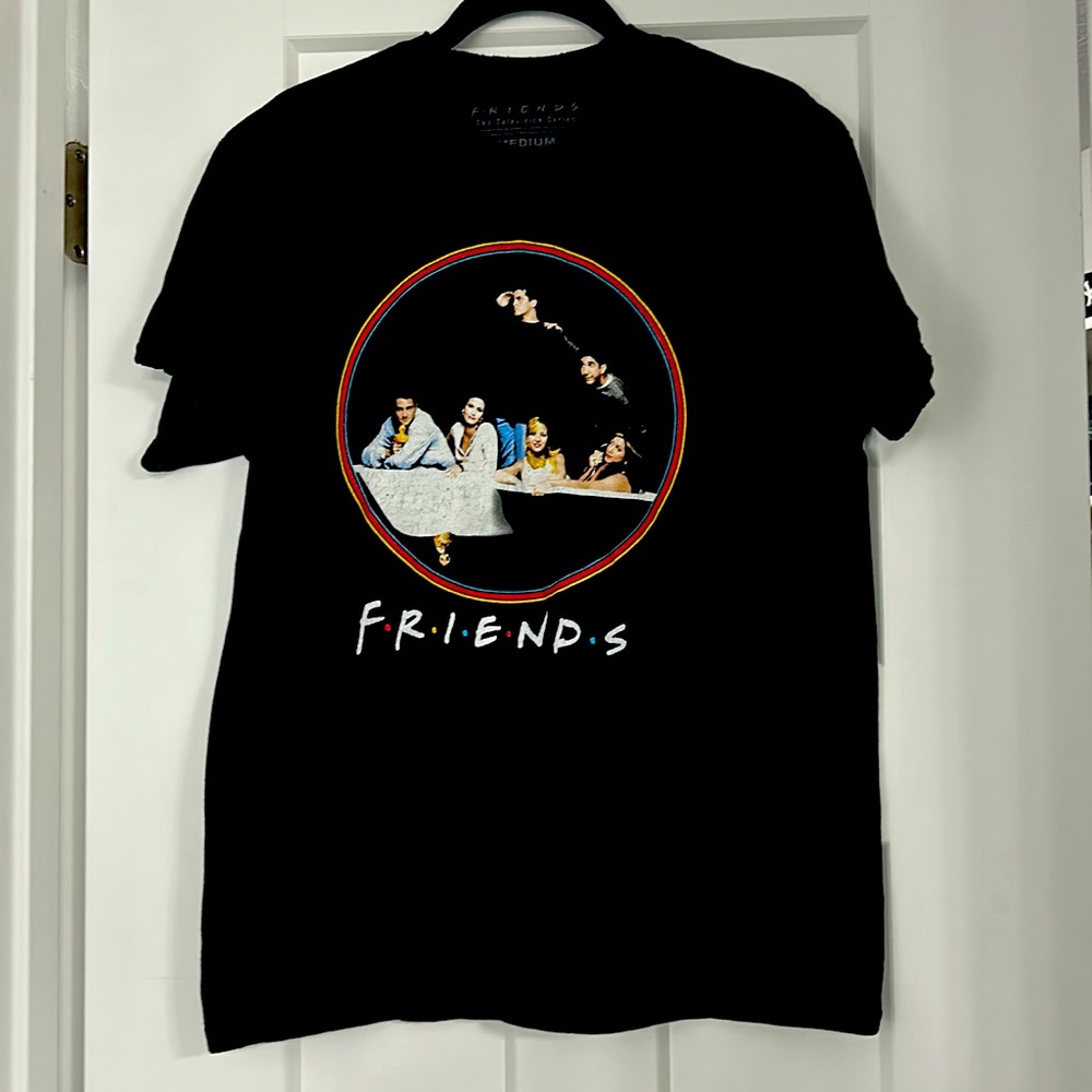 Vintage FRIENDS tee!
